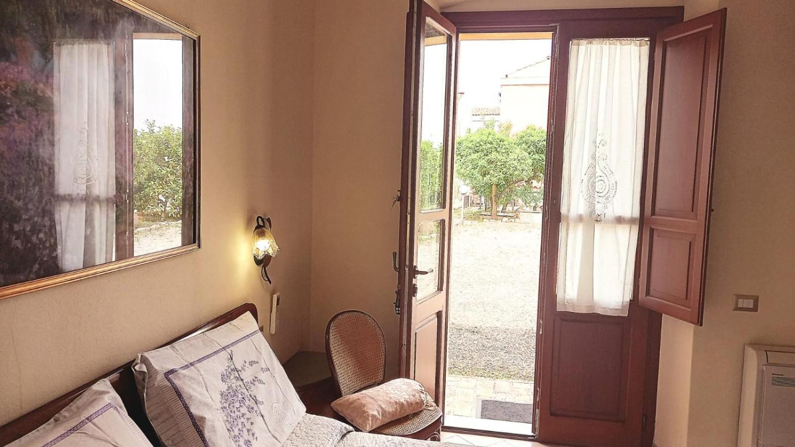 B&B Antica Villa Куарту-Сант'Элена Экстерьер фото